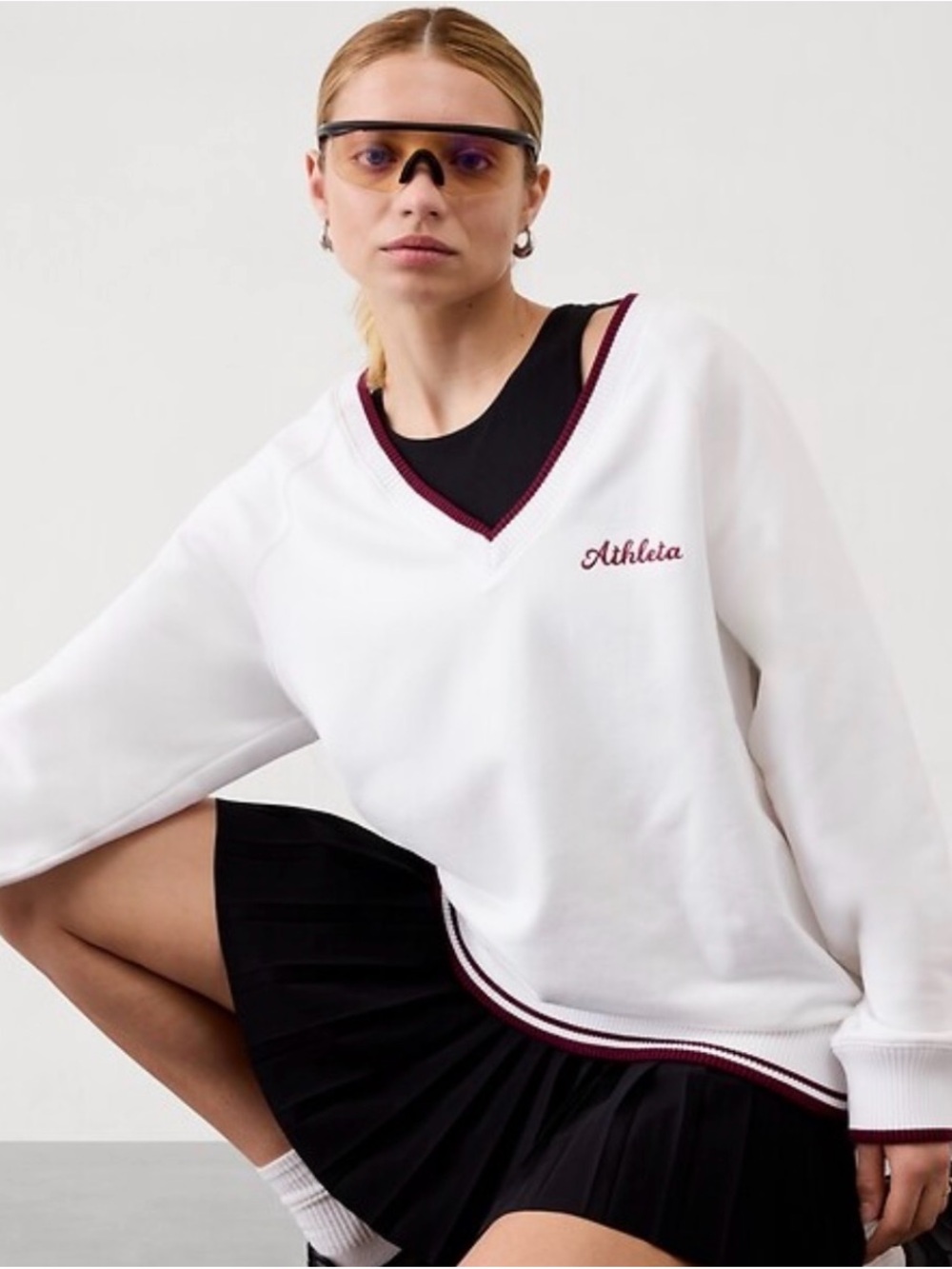 Athleta White V-Neck Sweater with Maroon Trim